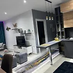 Fatejden Luxury & Elegance Апартаменты Влёра
